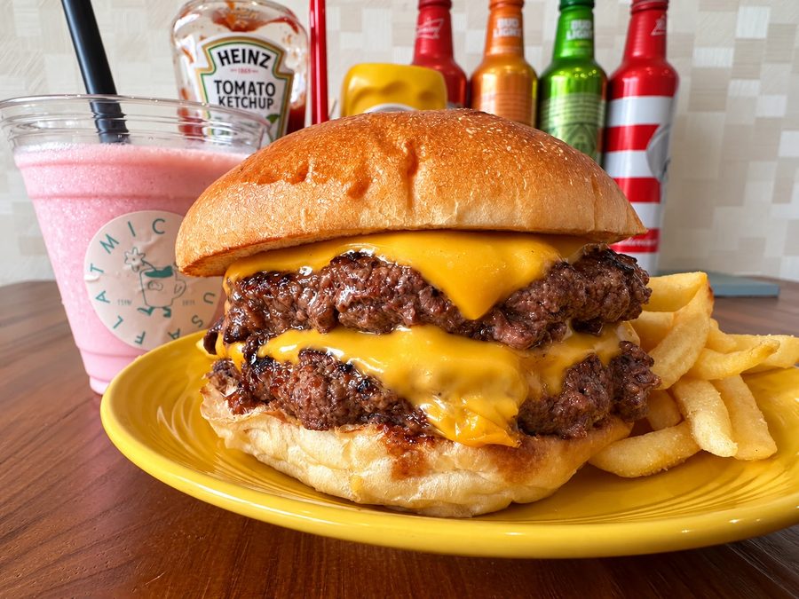 ベガスバーガーのチーズバーガー